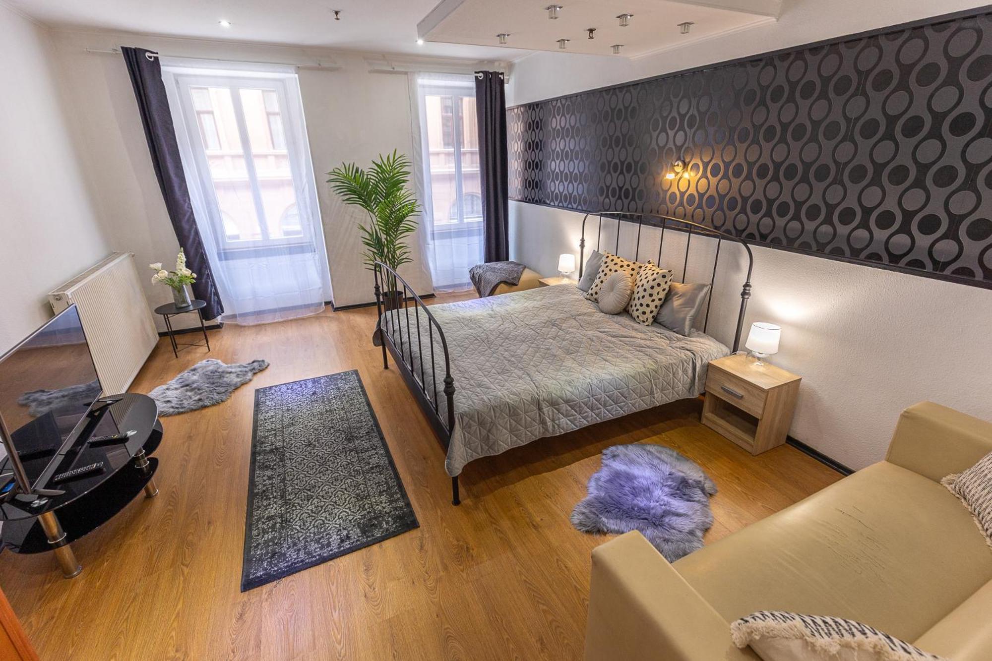 City Vibes Apartment - 3 Bdrms ブダペスト エクステリア 写真
