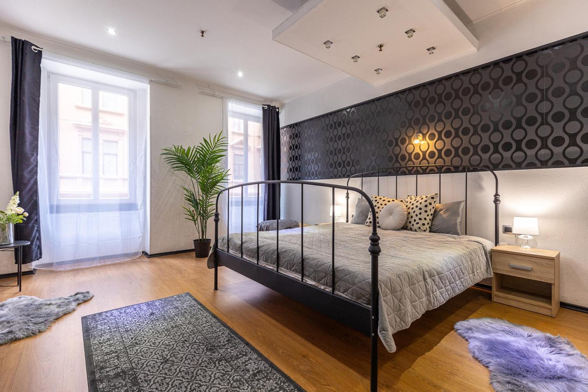 City Vibes Apartment - 3 Bdrms ブダペスト エクステリア 写真